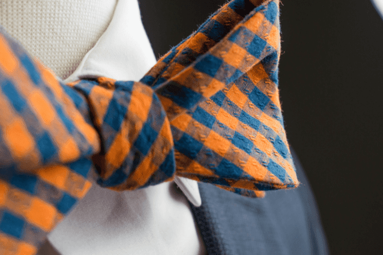 a bow tie with high quality textures